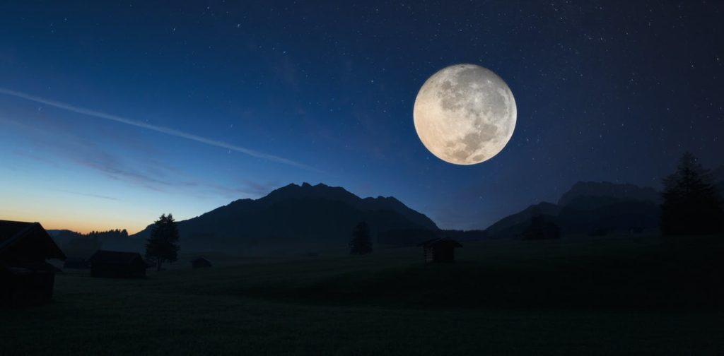 80 Frases y reflexiones de la Luna y su poder místico